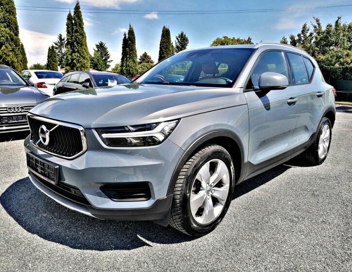 Volvo XC40 3