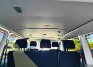 Volkswagen Transporter 12