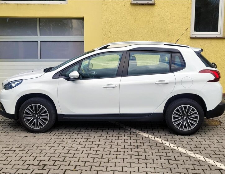 Peugeot 2008 SUV / Terénní 1,2 l 60 kw