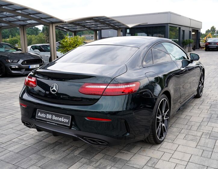 Mercedes-Benz Třídy E 6