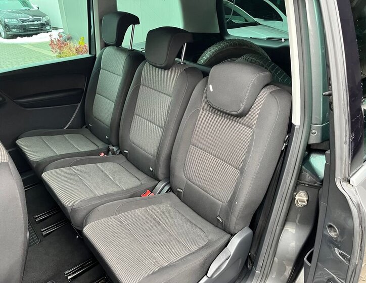 Volkswagen Sharan 19