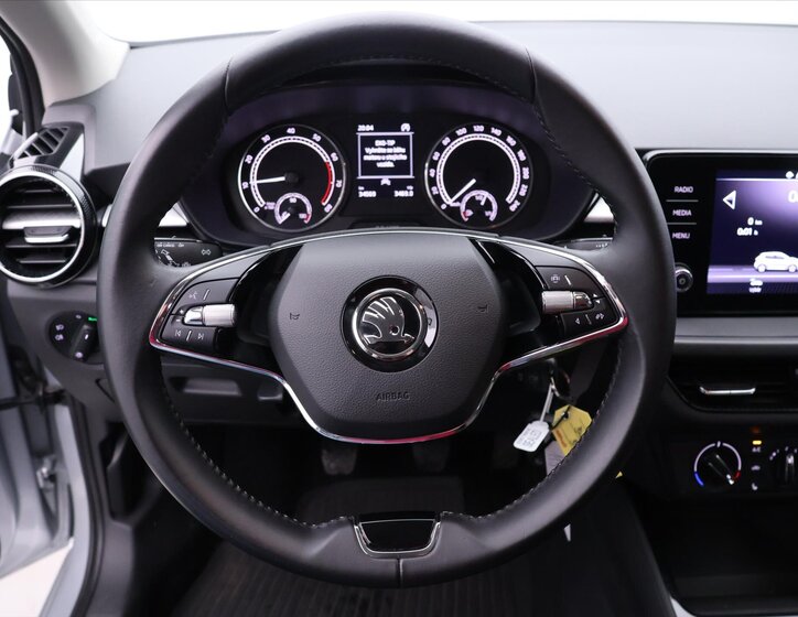 Škoda Fabia Hatchback 999,0 70 kw