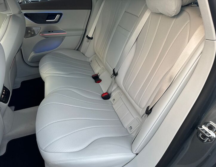 Mercedes-Benz EQE 14