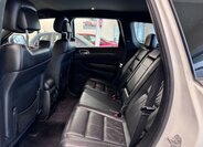 Jeep Grand Cherokee 9