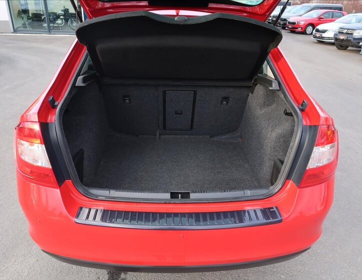 Škoda Rapid Sedan 1,2 l 77 kw