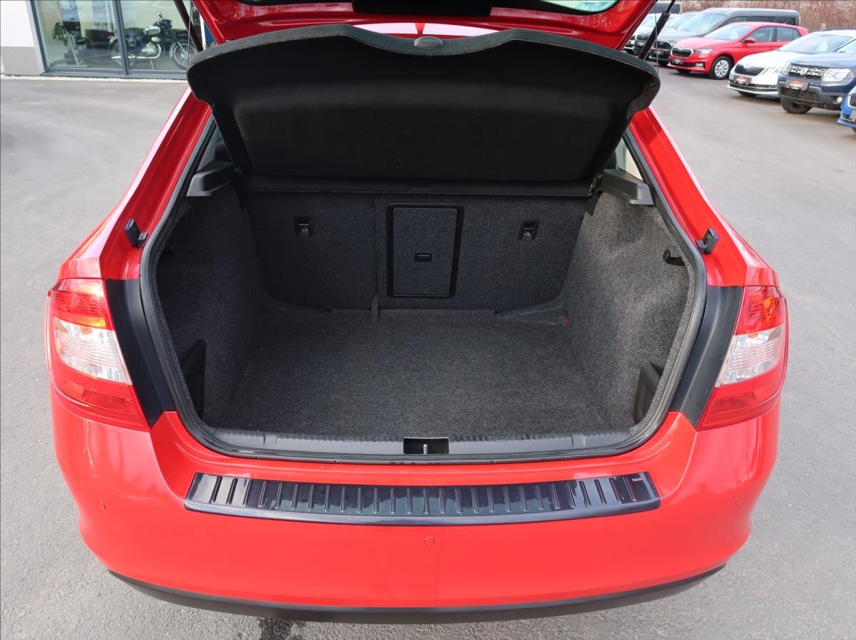 Škoda Rapid Sedan 1,2 l 77 kw