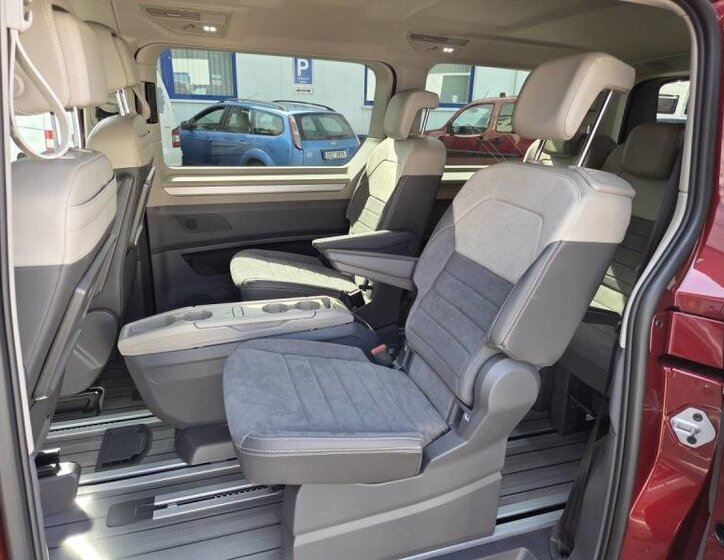 Volkswagen Multivan VAN-Minibus 2,0 l 110 kw