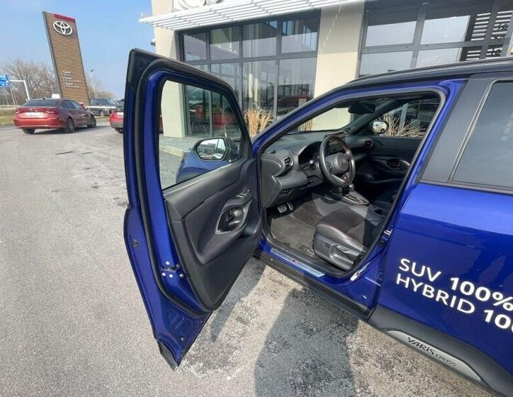 Toyota Yaris Cross SUV / Terénní 1,5 l 92 kw