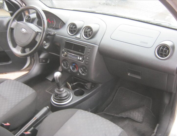 Ford Fiesta Hatchback 1,4 l 59 kw