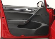 Volkswagen Golf Kombi 2,0 l 221 kw