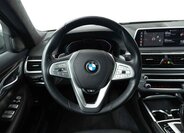 BMW Řada 7 13