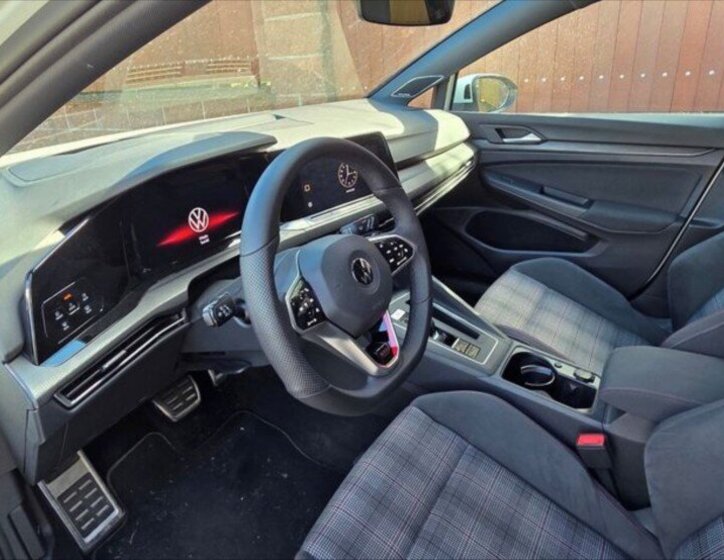 Volkswagen Golf Kombi 2,0 l 180 kw