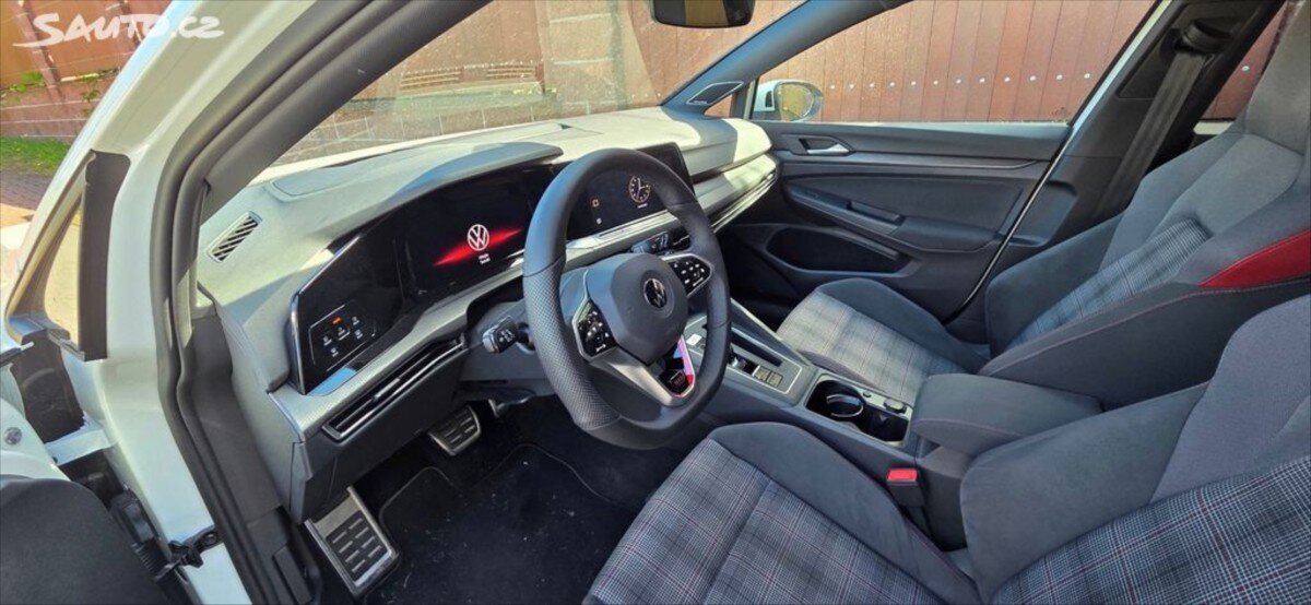 Volkswagen Golf Kombi 2,0 l 180 kw