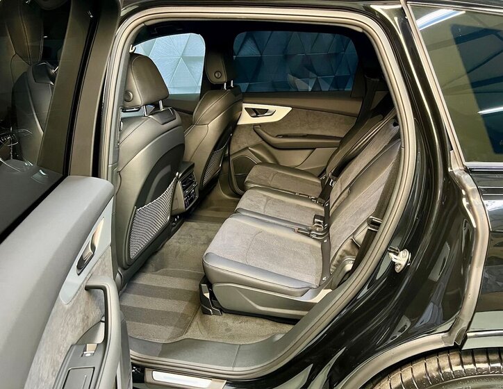 Audi Q7 SUV / Terénní 3,0 l 210 kw