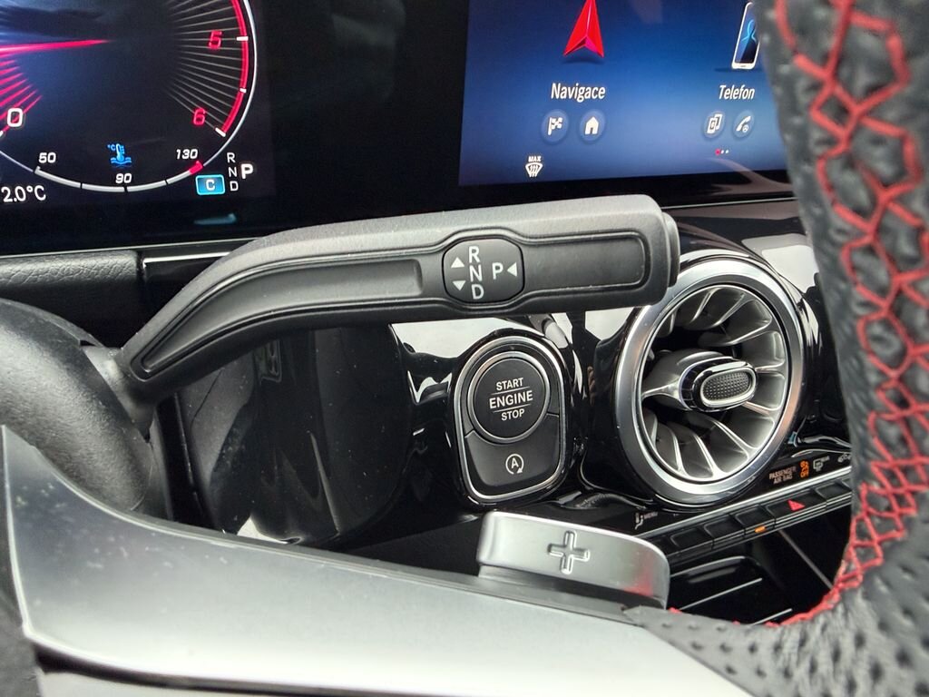 Mercedes-Benz GLA SUV 2,0 l 110 kw