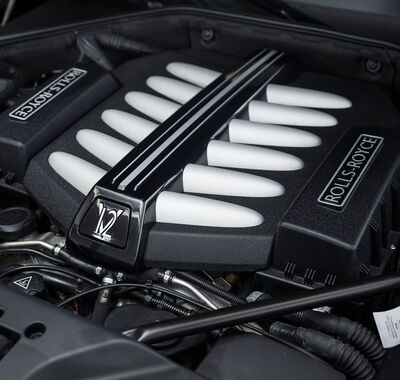 Rolls-Royce Ghost 13