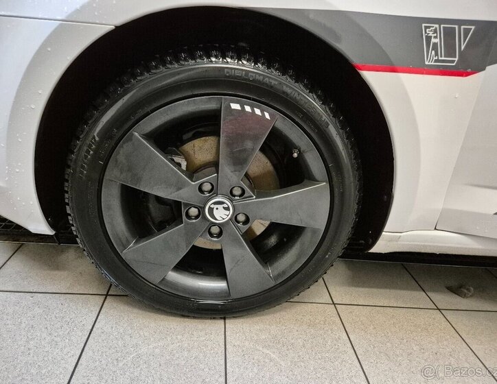 Škoda Octavia Sedan 0,0 81 kw