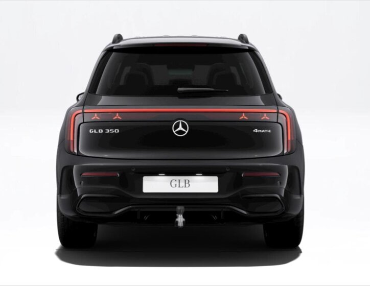 Mercedes-Benz GLB SUV / Terénní 0,0 260 kw