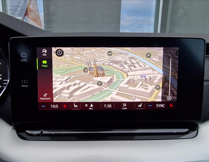 Škoda Octavia Sedan / Limuzína 1,5 l 110 kw