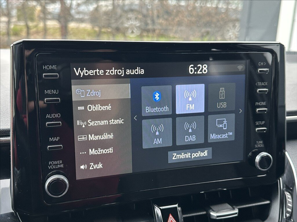 Toyota Corolla Kombi 1,2 l 85 kw