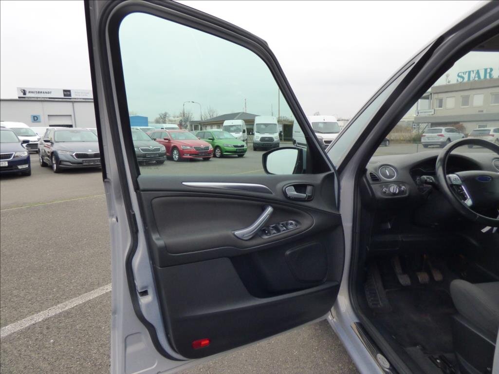 Ford Galaxy MPV 2,0 l 120 kw