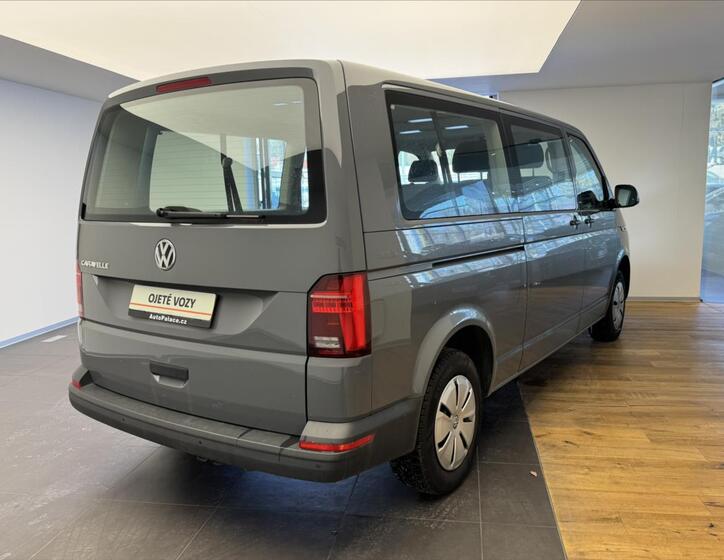 Volkswagen Caravelle 4