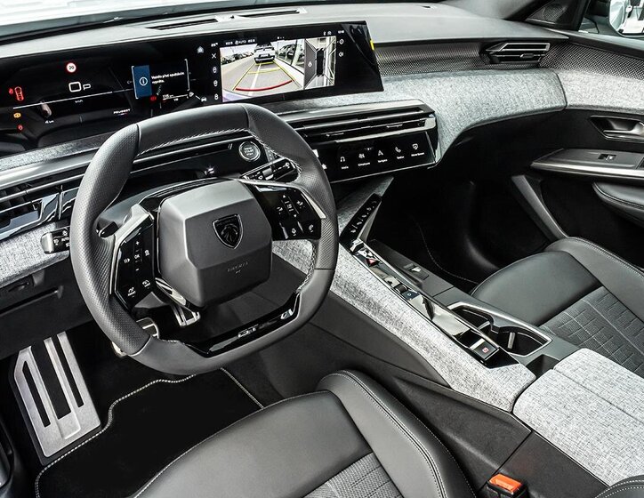 Peugeot 3008 SUV 1,2 l 105 kw