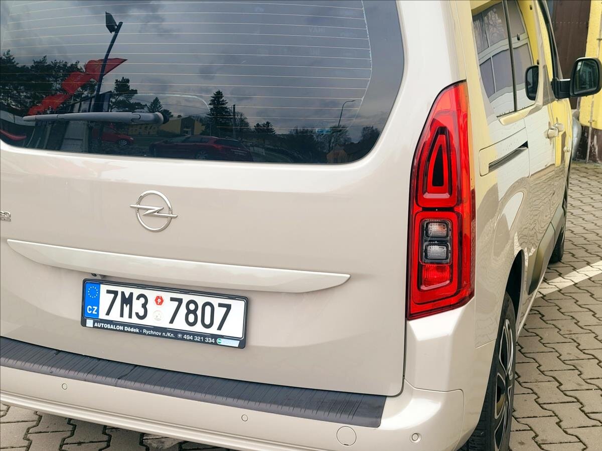 Opel Combo MPV 1,2 l 81 kw