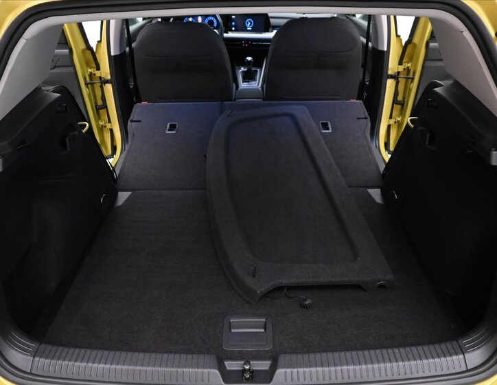 Volkswagen Golf Hatchback 999,0 81 kw