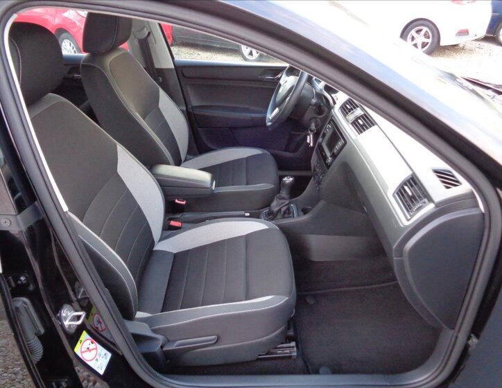 Škoda Rapid Hatchback 1,2 l 66 kw