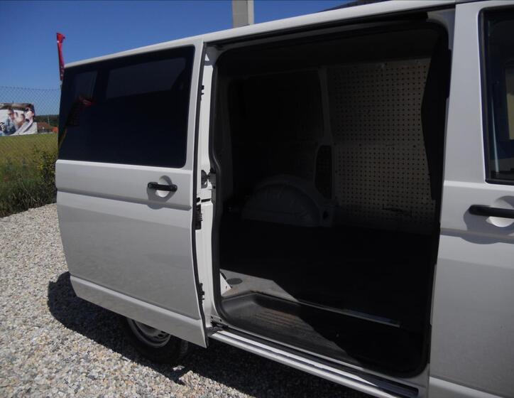 Volkswagen Transporter 14