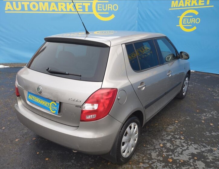 Škoda Fabia Hatchback 1,2 l 51 kw