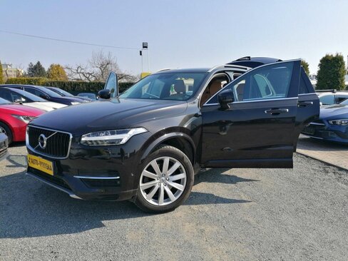 Volvo XC90 Kombi 2,0 l 165 kw