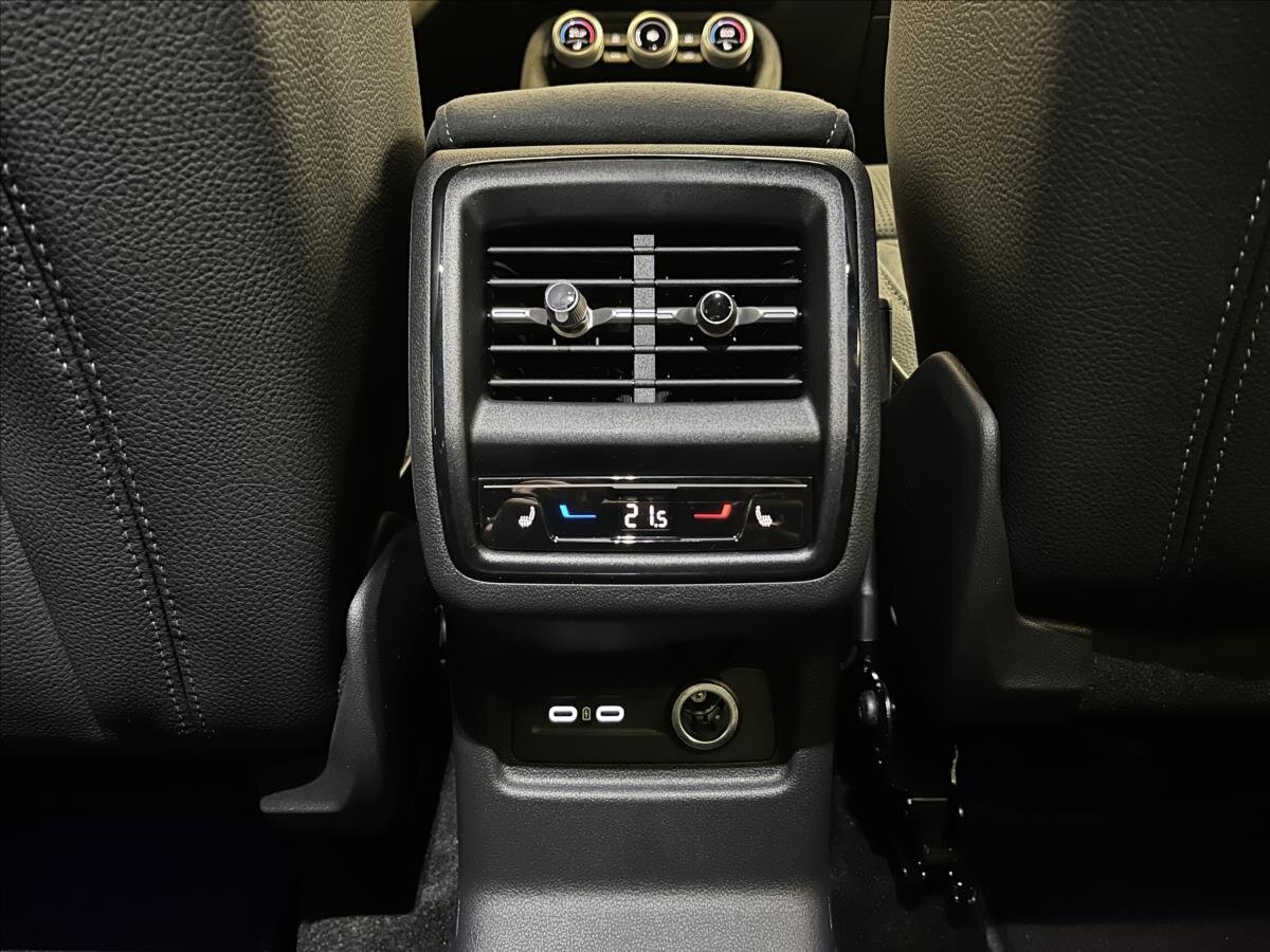 Škoda Kodiaq SUV / Terénní 1,5 l 150 kw