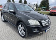 Mercedes-Benz Třídy M SUV / Terénní 3,0 l 165 kw