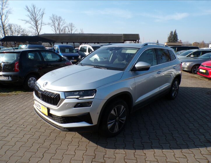 Škoda Karoq Kombi 1,5 l 110 kw