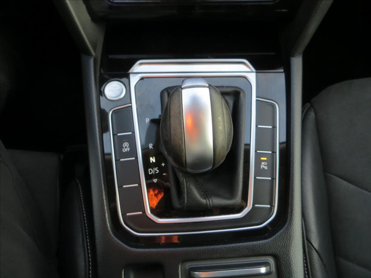 Volkswagen Arteon Kombi 2,0 l 147 kw