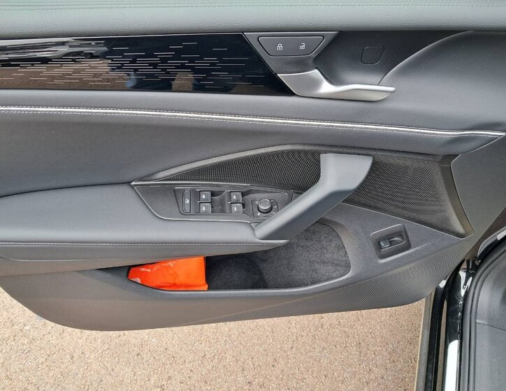 Volkswagen Tiguan SUV / Terénní 2,0 l 142 kw