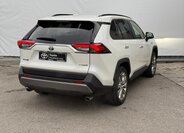 Toyota RAV4 6