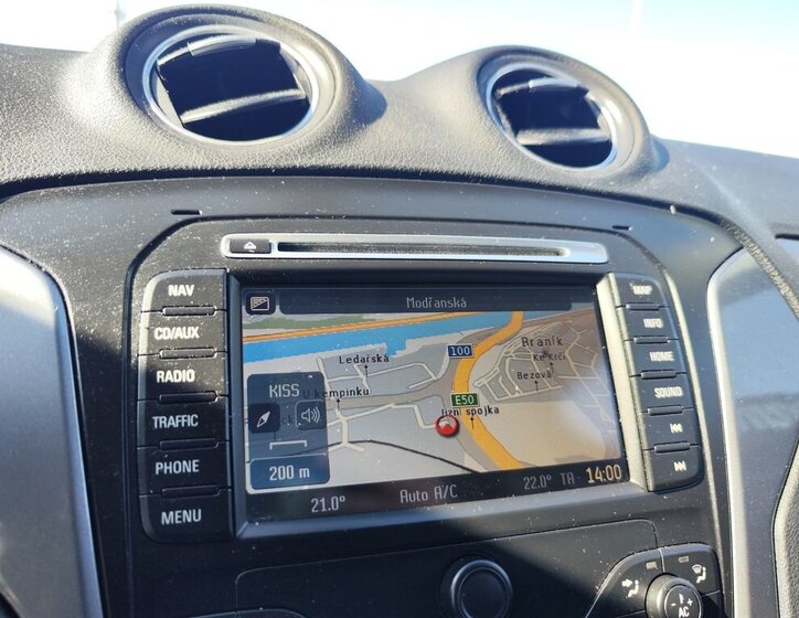 Ford Mondeo Kombi 2,0 l 103 kw