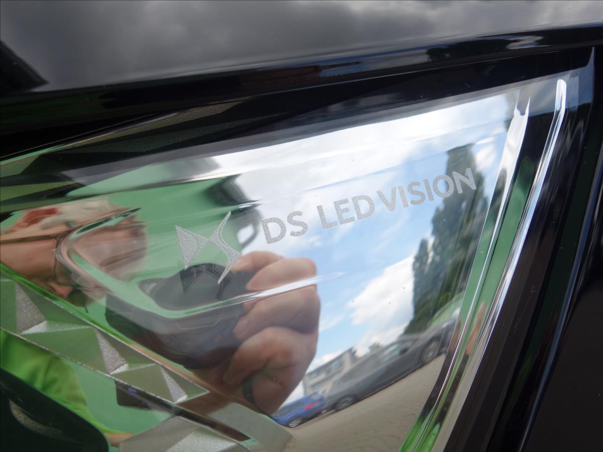 DS Automobiles DS7 Crossback