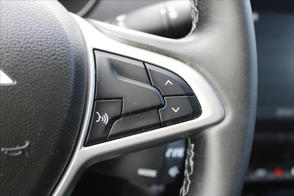 Dacia Duster SUV / Terénní 1,3 l 96 kw