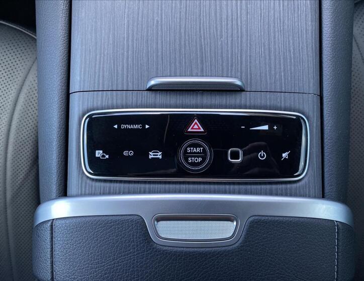 Mercedes-Benz EQE 15