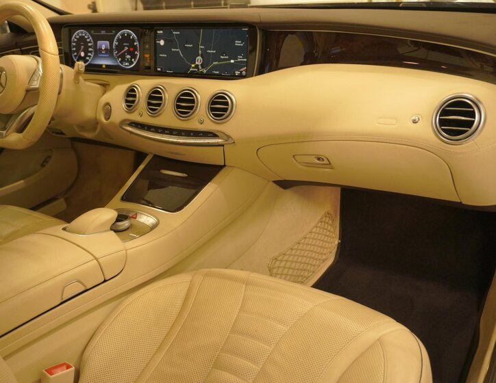 Mercedes-Benz Třídy S 42