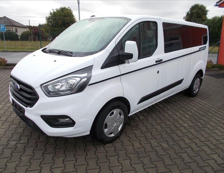 Ford Transit Custom 3