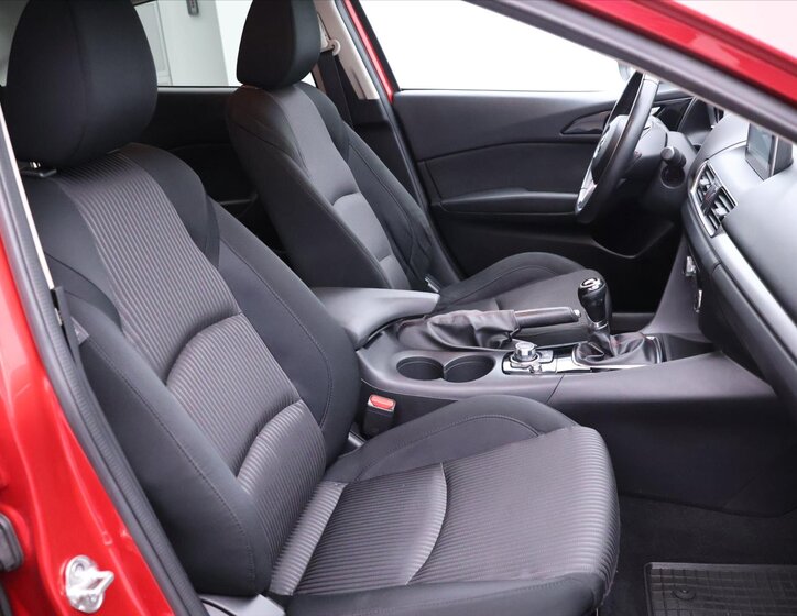 Mazda 3 Sedan / Limuzína 2,0 l 88 kw