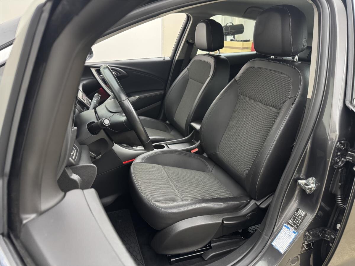 Opel Astra Hatchback 1,4 l 103 kw