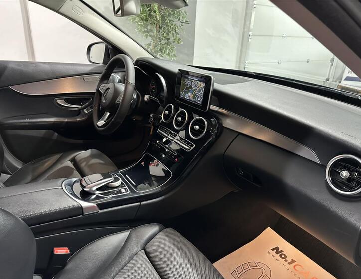 Mercedes-Benz Třídy C 14