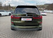BMW X7 SUV / Terénní 4,4 l 390 kw