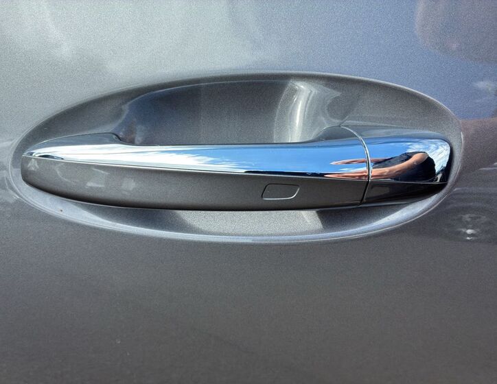 Mercedes-Benz GLA 25